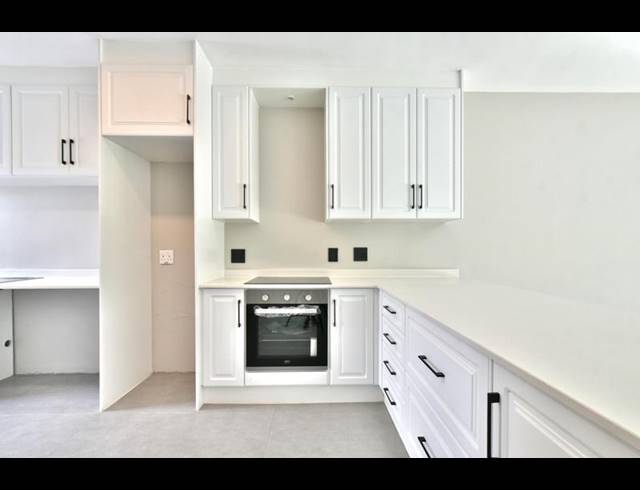 4 BEDROOM TOWNHOUSE FOR SALE IN RANDPARK RIDGE